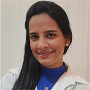Odontóloga, con experiencia en pedagogía y docencia, formación de nivel superior en Cuba